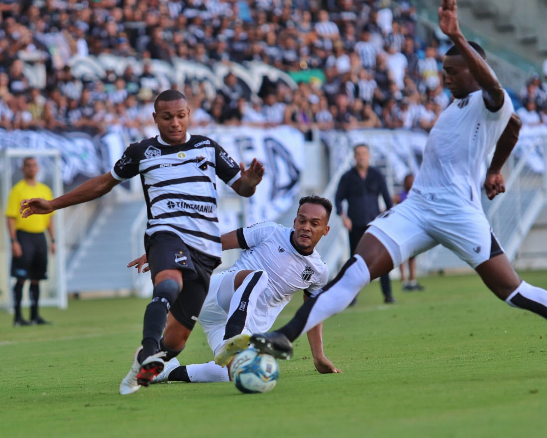 ABC fica no empate sem gols com o Ceará na Arena