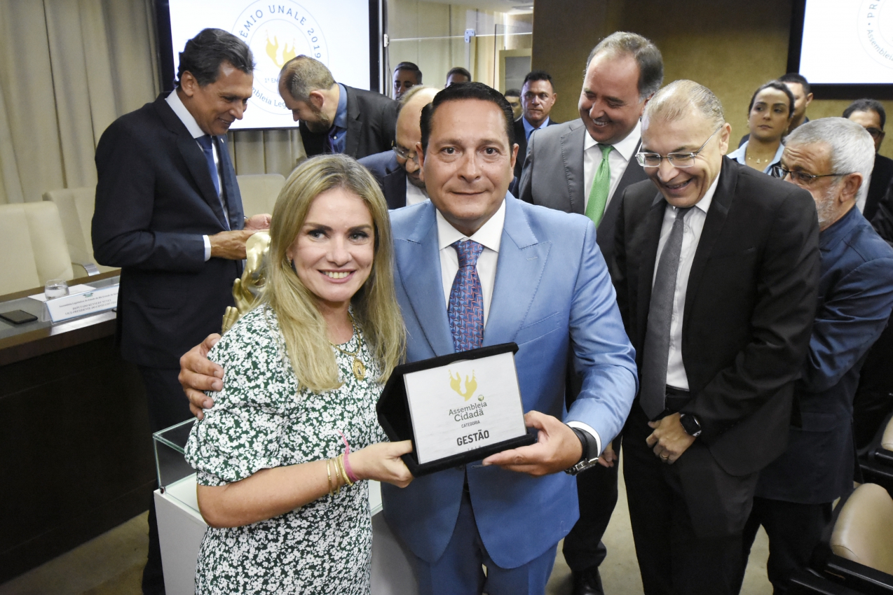 Assembleia do RN recebe prêmio de 1º lugar em gestão conferido pela Unale