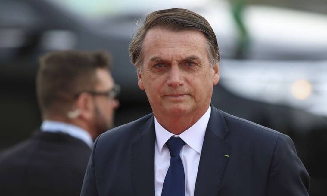 Correios caminham para privatização, diz Bolsonaro