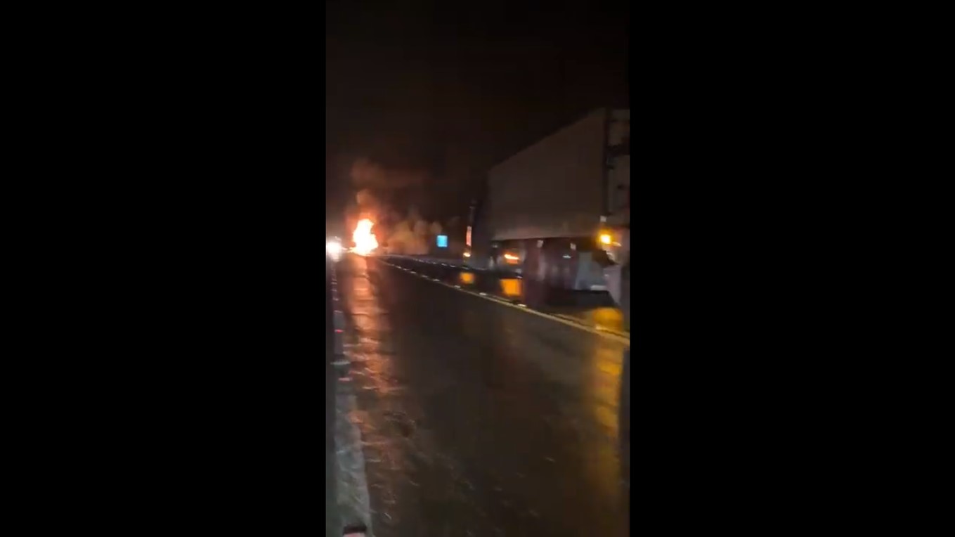 VÍDEO: Carreta explode na BR-304 no RN; assista