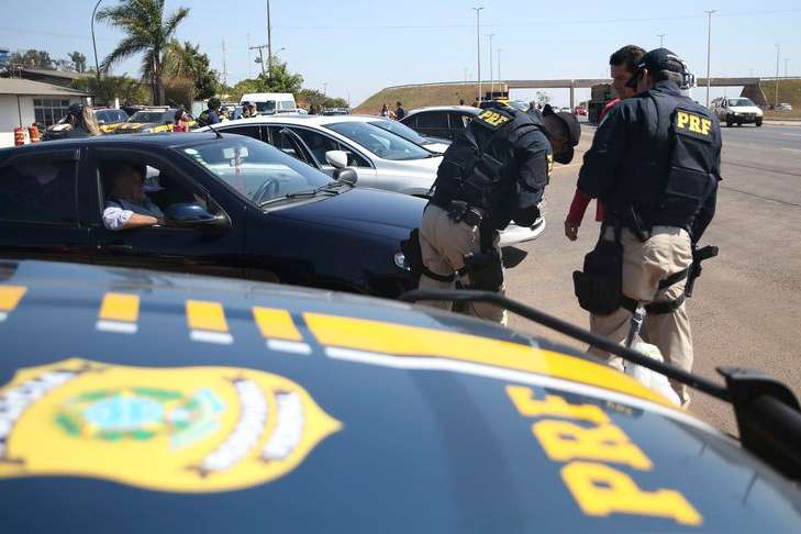 Caminhoneiro é preso com 100 kg de maconha em Natal