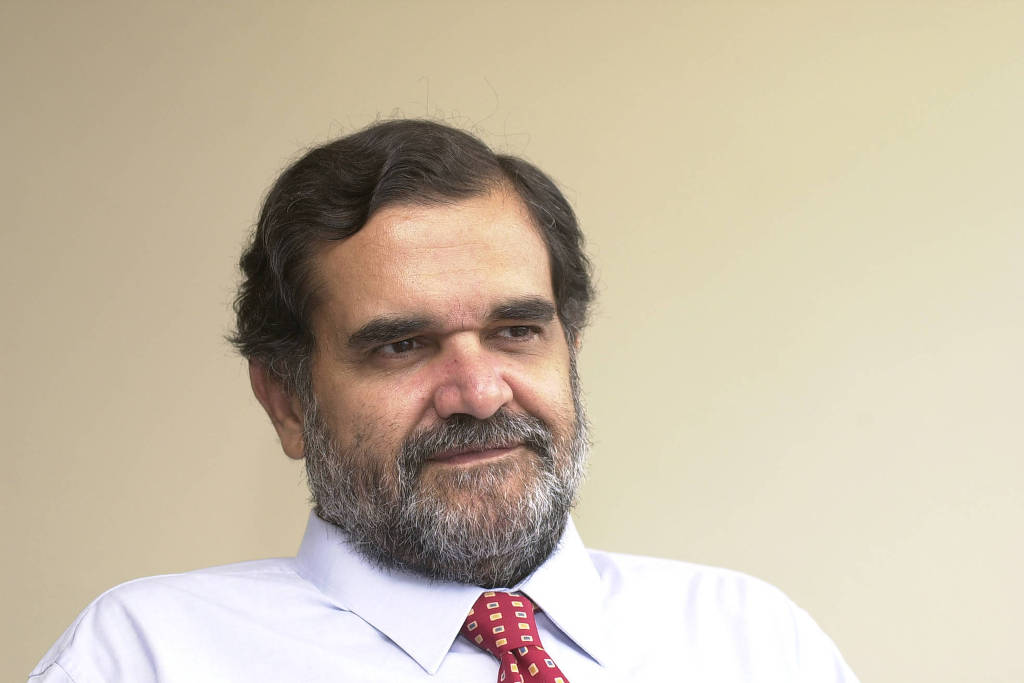 Morre jornalista criador do jornal Valor Econômico