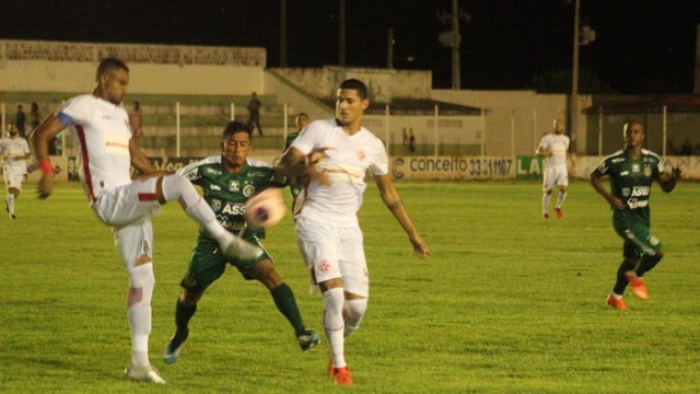 América joga mal, sai atrás, mas consegue empate com o Assu fora de casa