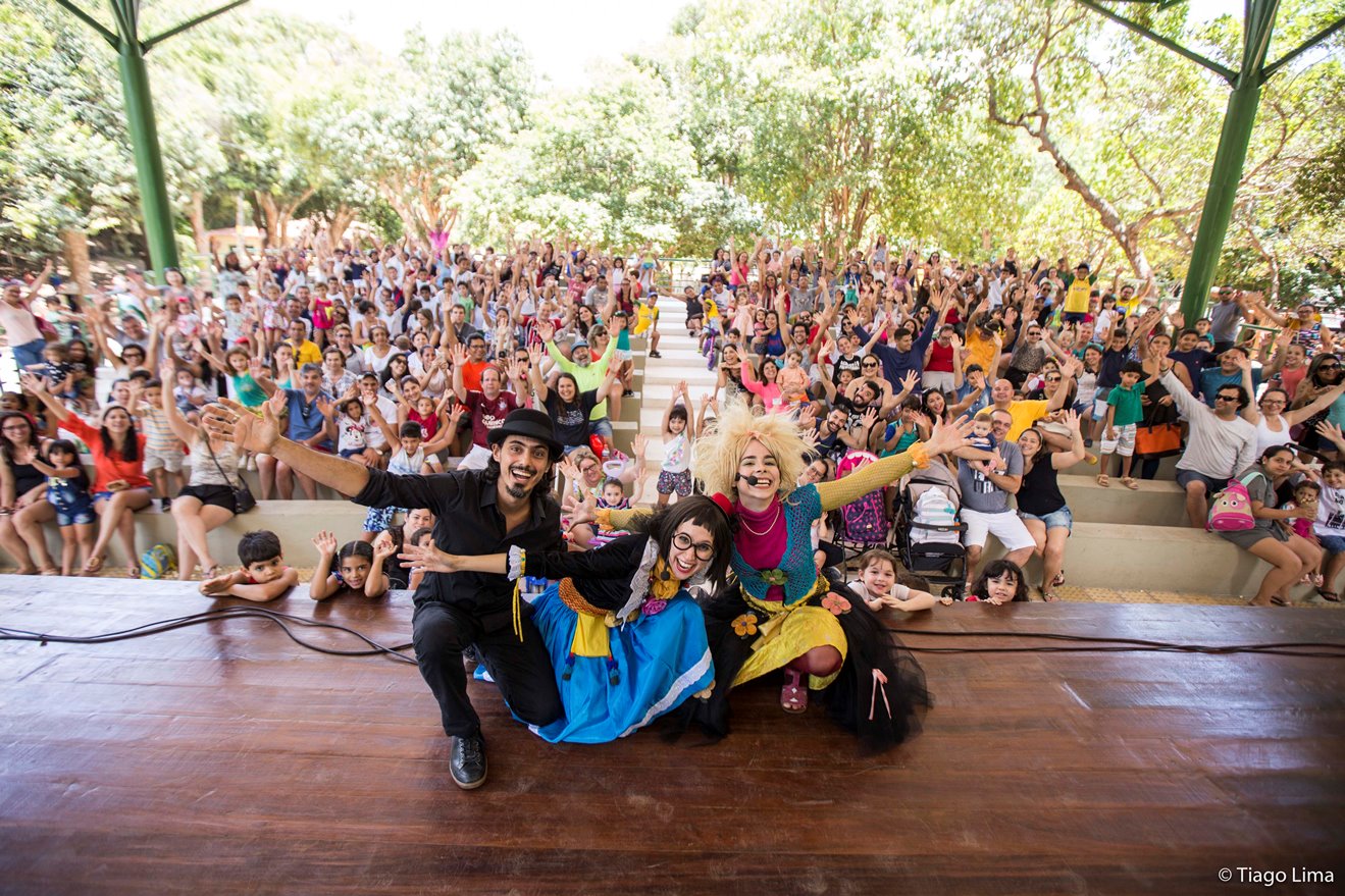 Bosque Encena leva “As Caçadoras de Histórias” para o Parque das Dunas
