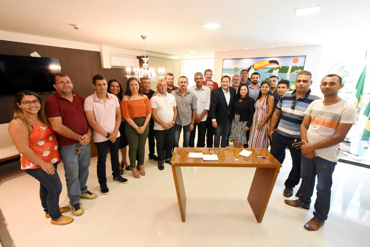 Adesão em massa: PSDB recebe mais de 40 vereadores, prefeitos e vice-prefeitos