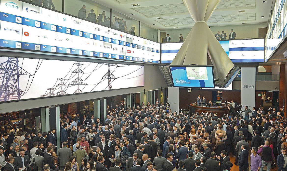 Bolsa aciona circuit breaker após Ibovespa cair mais de 10%