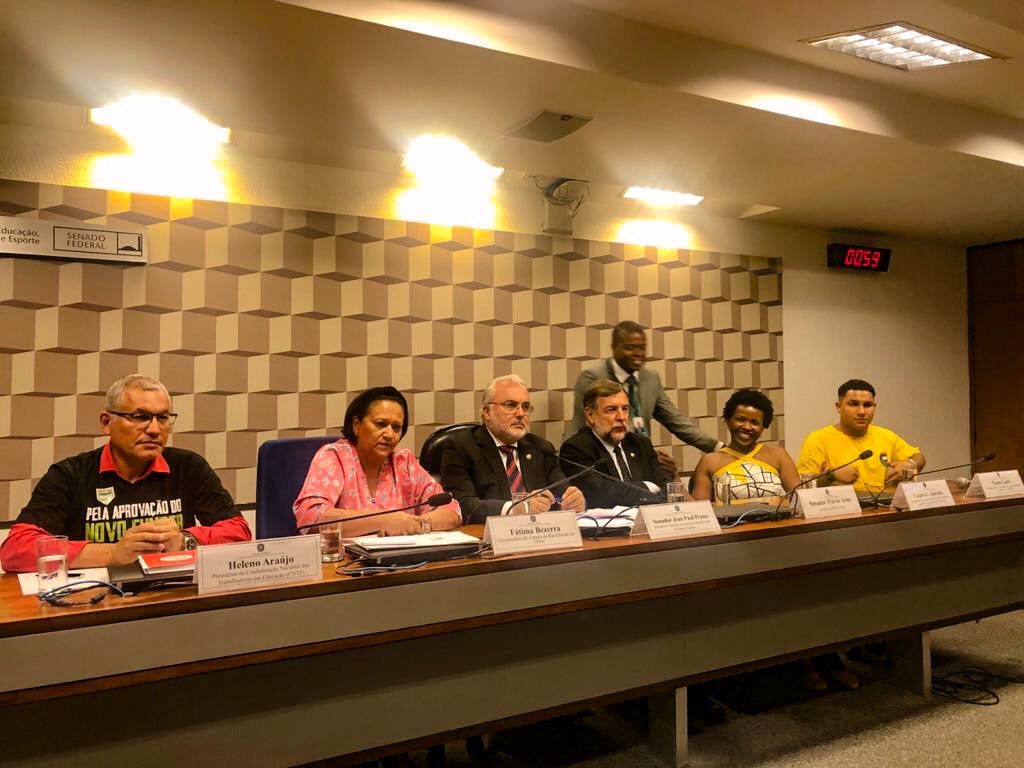 'Bolsonaro despreza agenda mais importante do Brasil', diz Fátima sobre Fundeb
