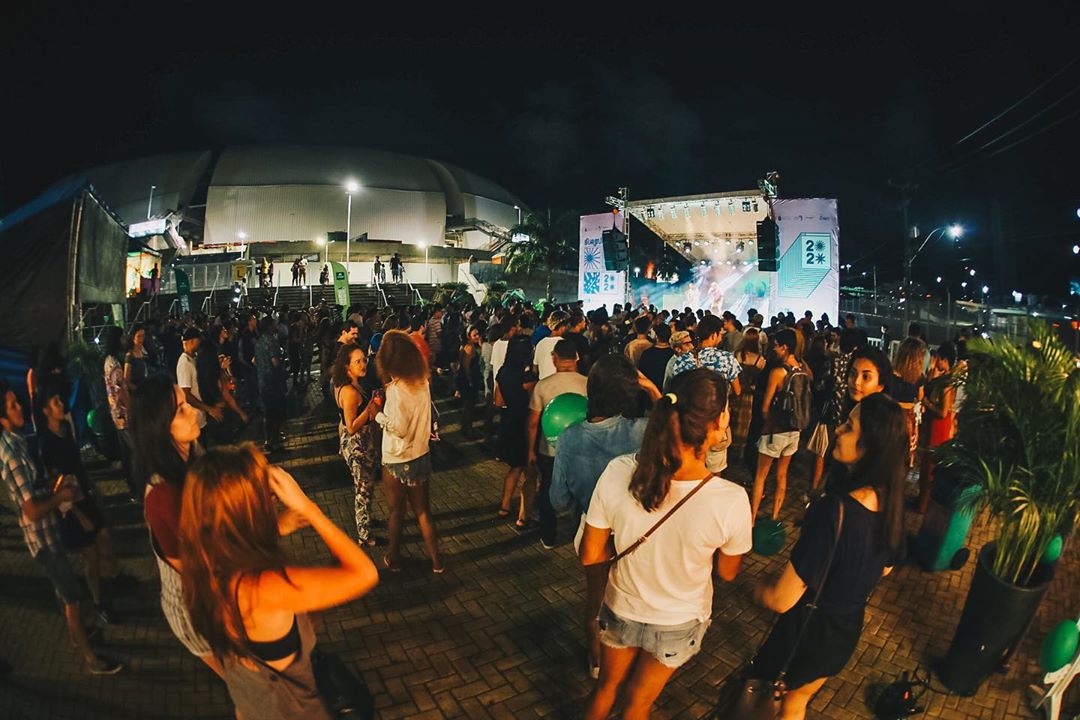 Burburinho Festival de Artes chega ao último dia da programação