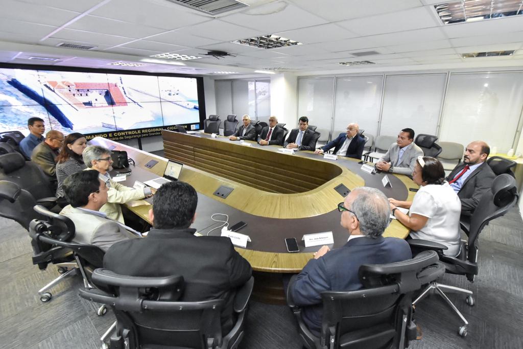 "Crise é de todos nós", diz presidente da ALRN em reunião sobre coronavírus