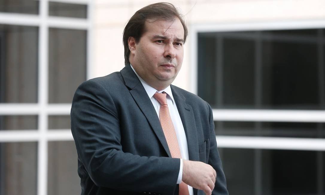 ‘Não vale garantir a economia com perda de vidas’, diz Rodrigo Maia