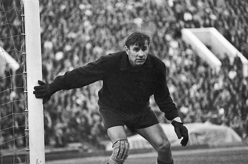 O goleiro que veio do frio