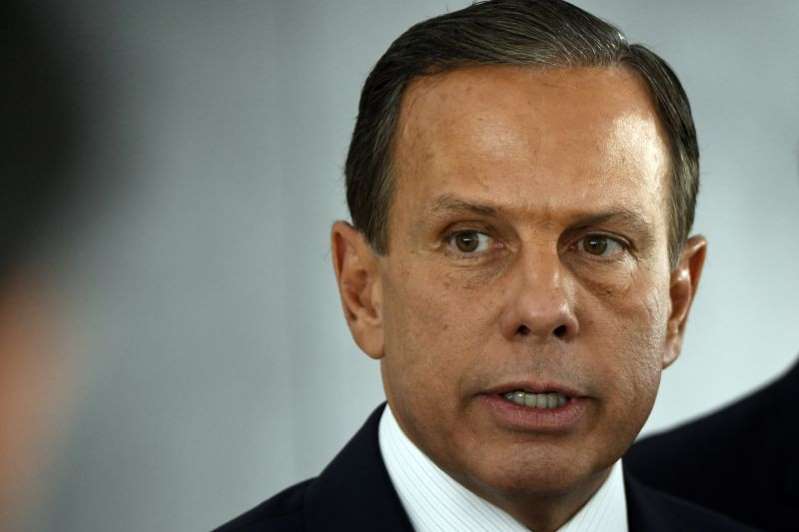 Doria apela para que fábricas em SP não parem para não haver colapso