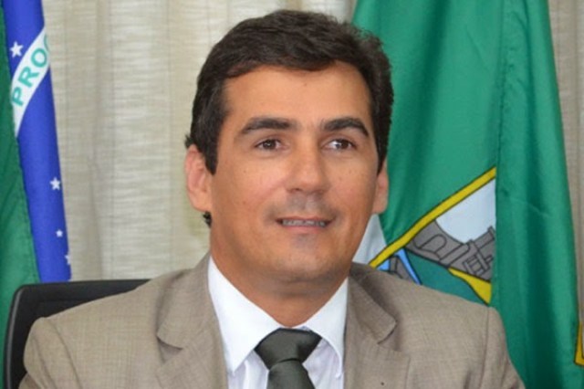 Ex-prefeito do RN é condenado por não prestar contas de verba da educação