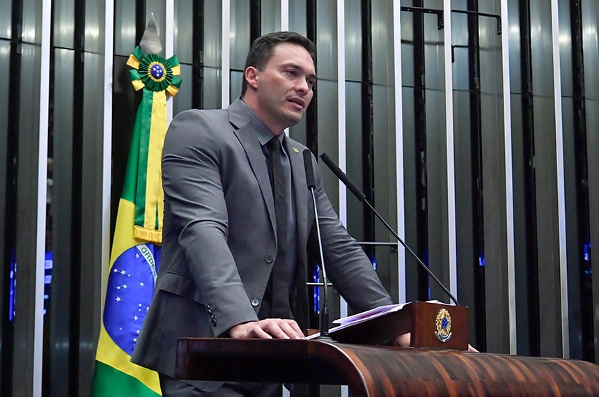 Styvenson remaneja recursos para Saúde do RN contra a Covid-19
