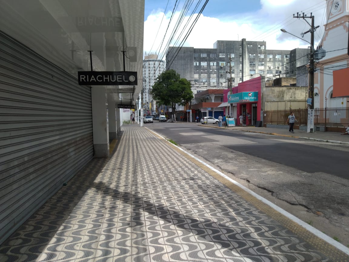 Varejistas avisam Bolsonaro de que vão demitir se as lojas não forem reabertas