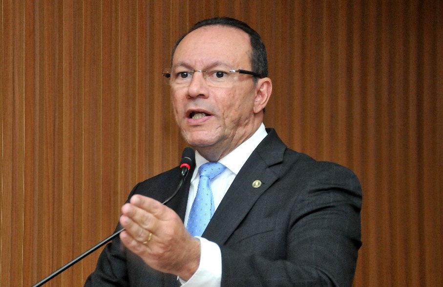 Covid-19: Vereador Raniere tem febre e segue sem previsão de alta; veja boletim