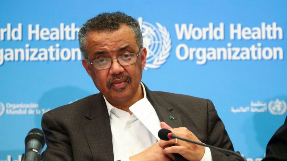 “Governos têm que levar população pobre em conta”, diz chefe da OMS