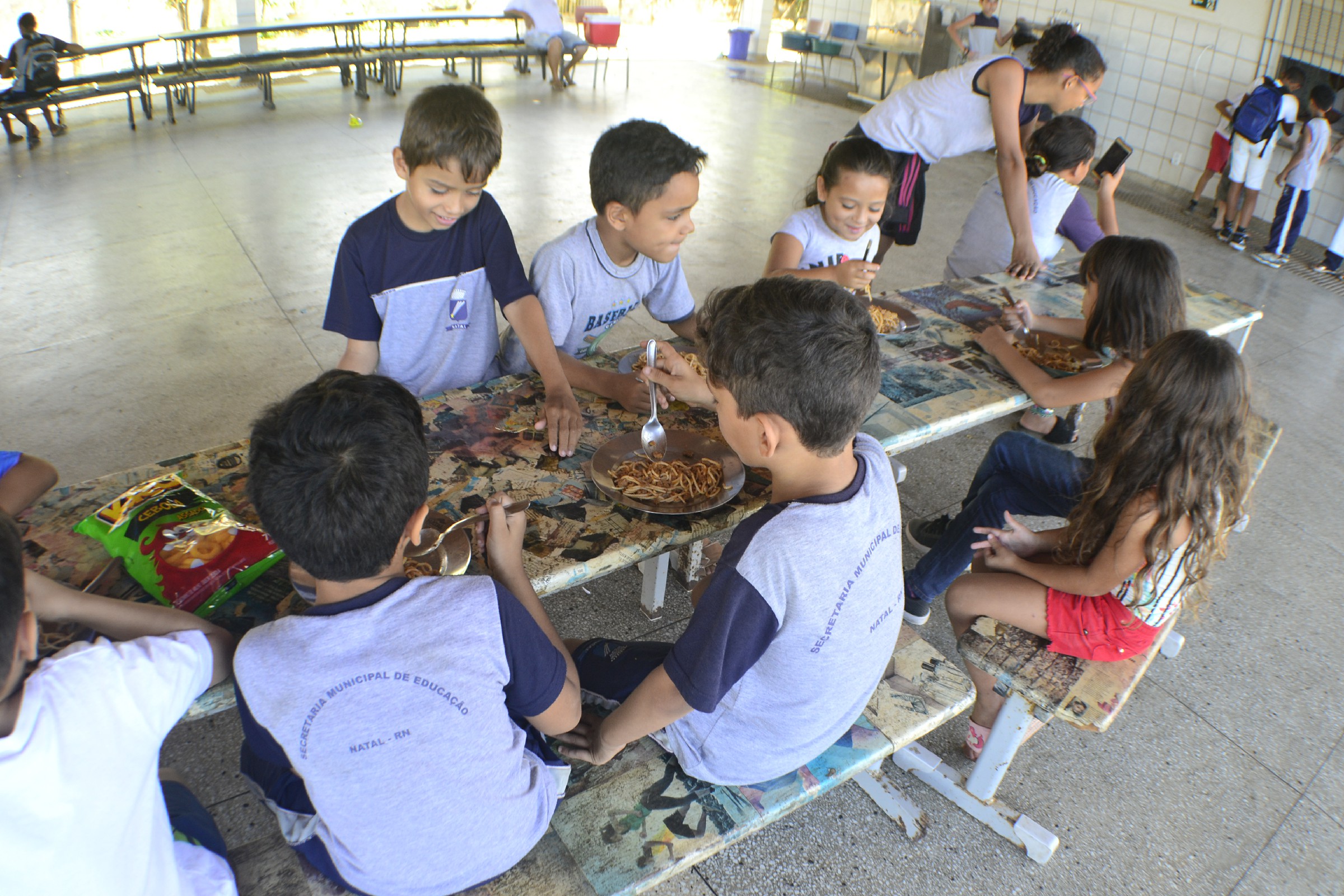 Prefeitura do Natal vai garantir alimentação escolar durante suspensão das aulas