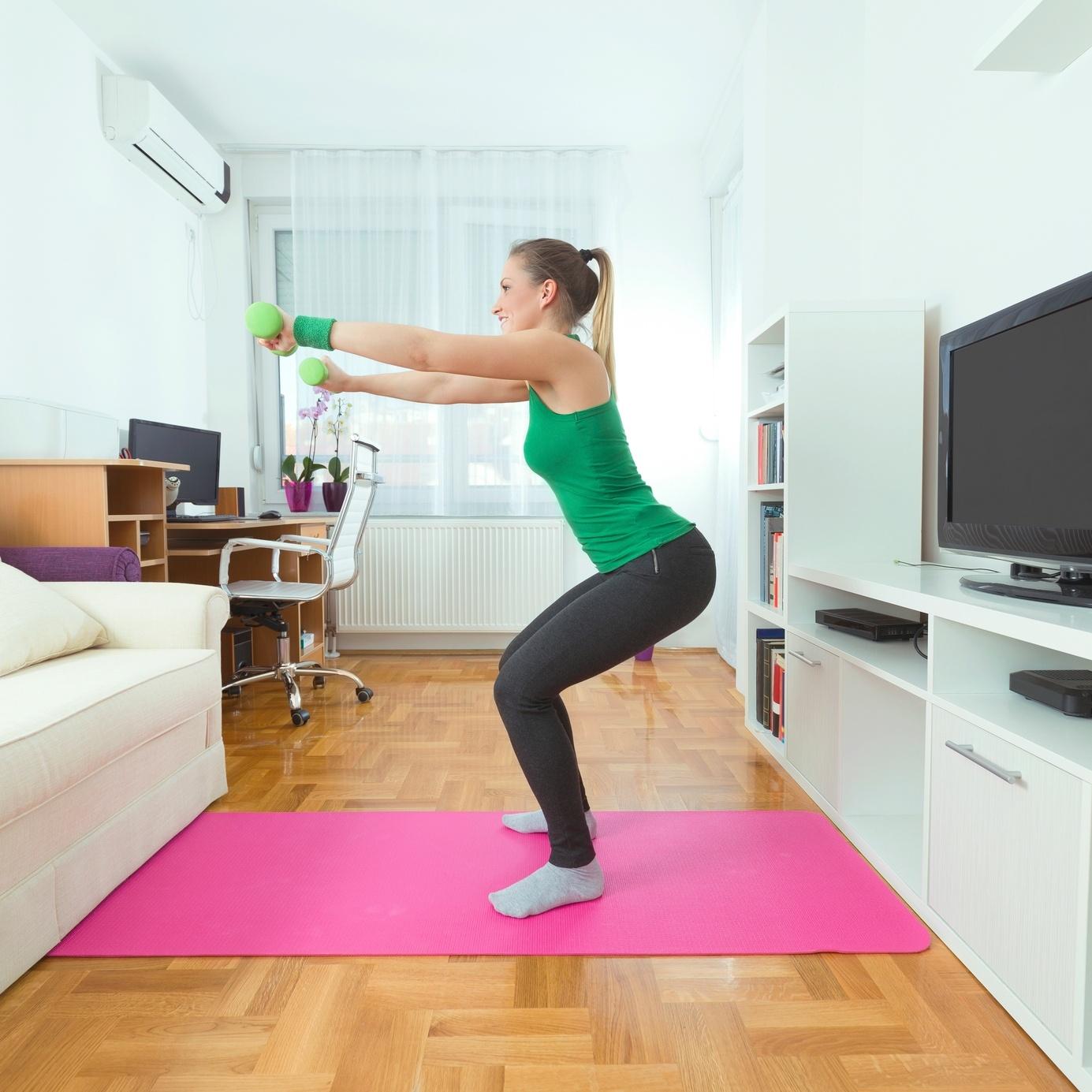 Saiba como se exercitar em casa durante a quarentena