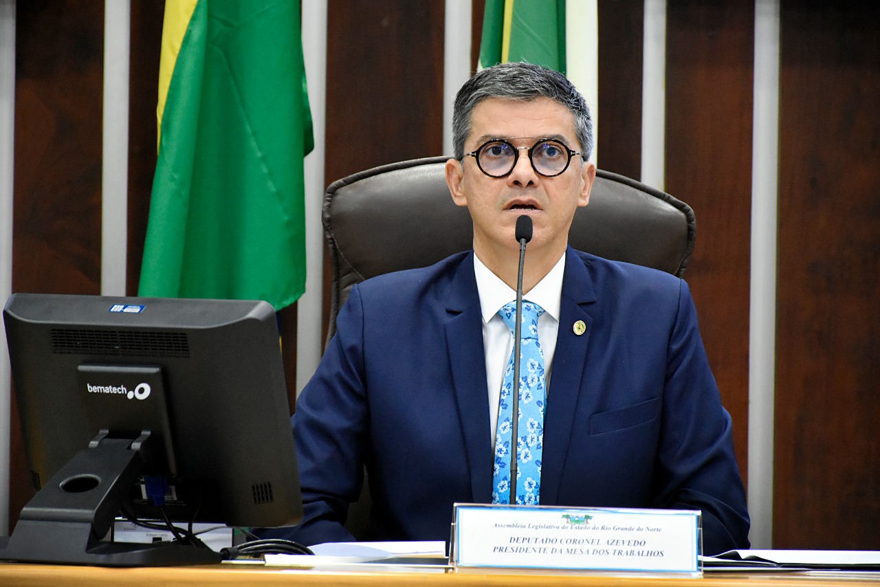 Deputado pede suspensão temporária de cobranças de empréstimos de servidores