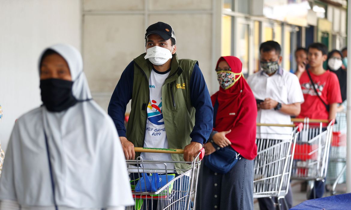 Novo coronavírus leva Equador a colapso sanitário