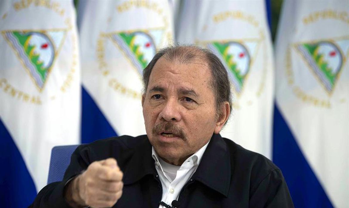 Presidente da Nicarágua reaparece após 34 dias e minimiza pandemia