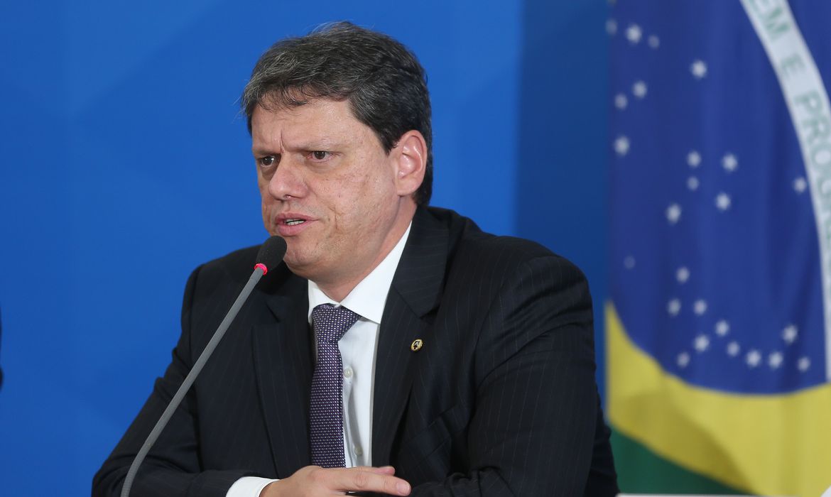 Ministro diz que pandemia não será salvação para inadimplentes