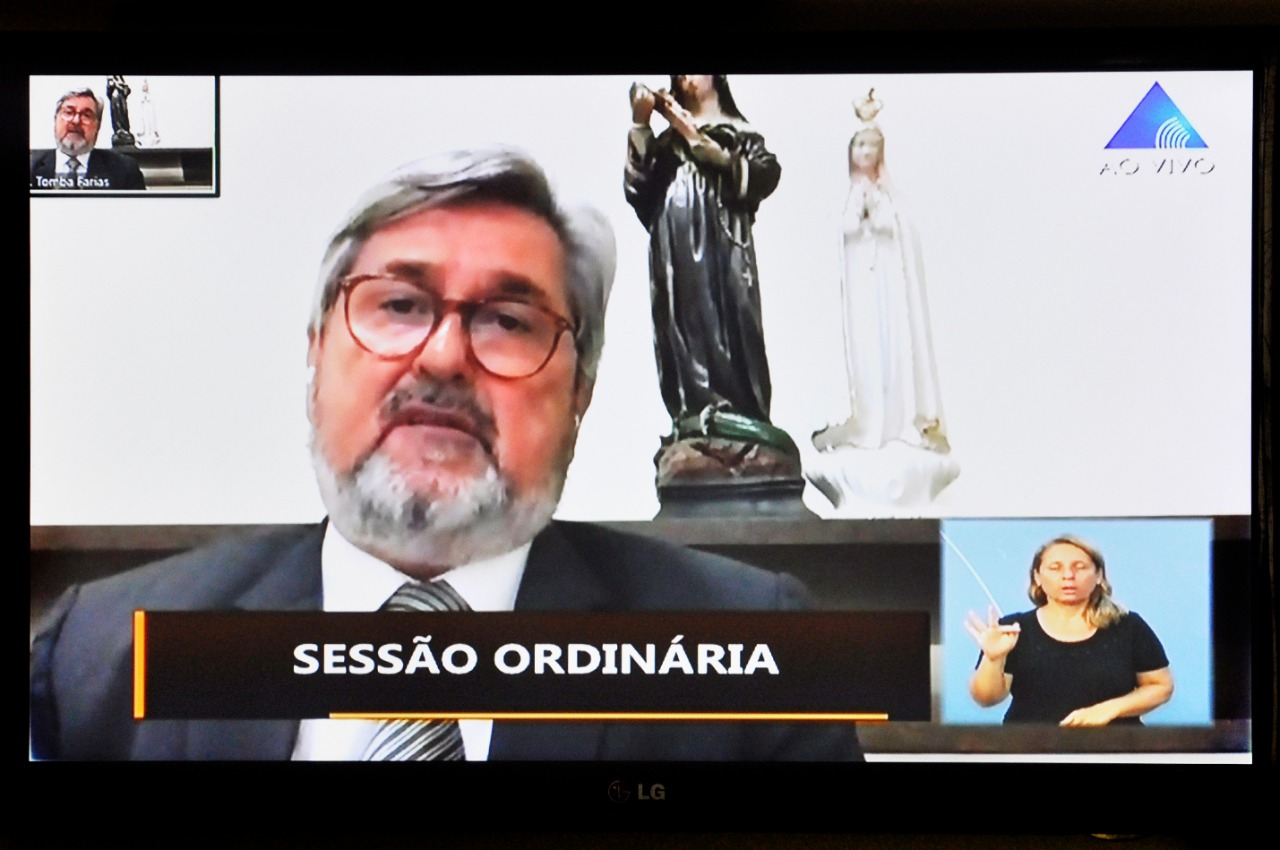 'Fátima Bezerra precisa agradecer ao Governo Bolsonaro', diz deputado estadual