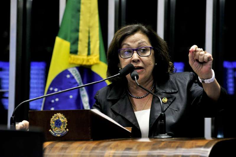 Churrasco: Bolsonaro cria suas próprias fake news, diz presidente de CPI