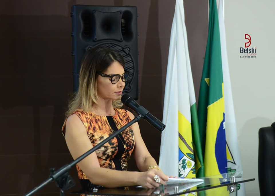 MP obtém liminar contra prefeita por distribuição irregular de kits contra Covid