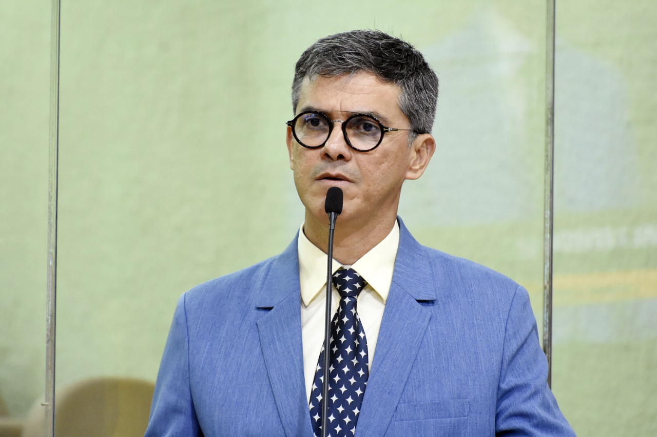 Deputado assina CPI da Arena e cobra investigação no "calote das diárias"
