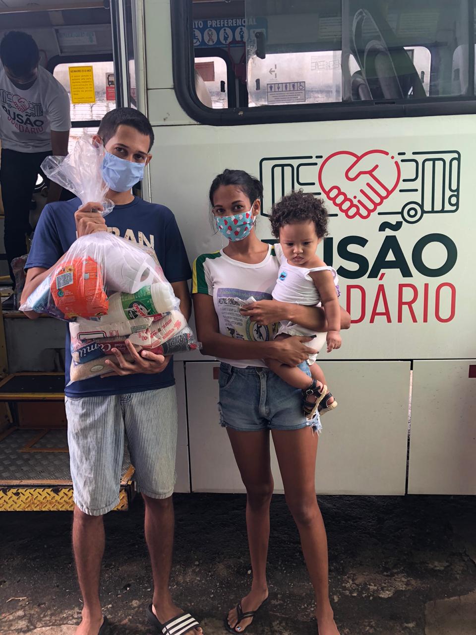 Busão Solidário alcança 25 toneladas de alimentos distribuídos em Natal