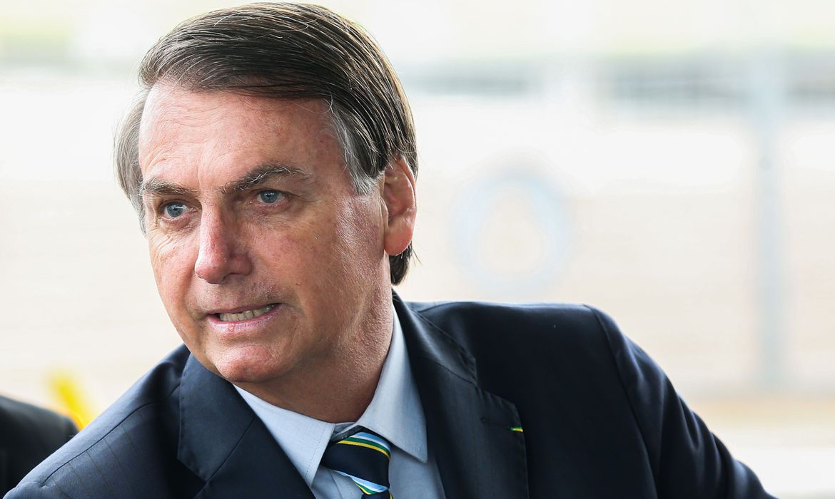 Maioria é contra Impeachment de Bolsonaro, aponta pesquisa
