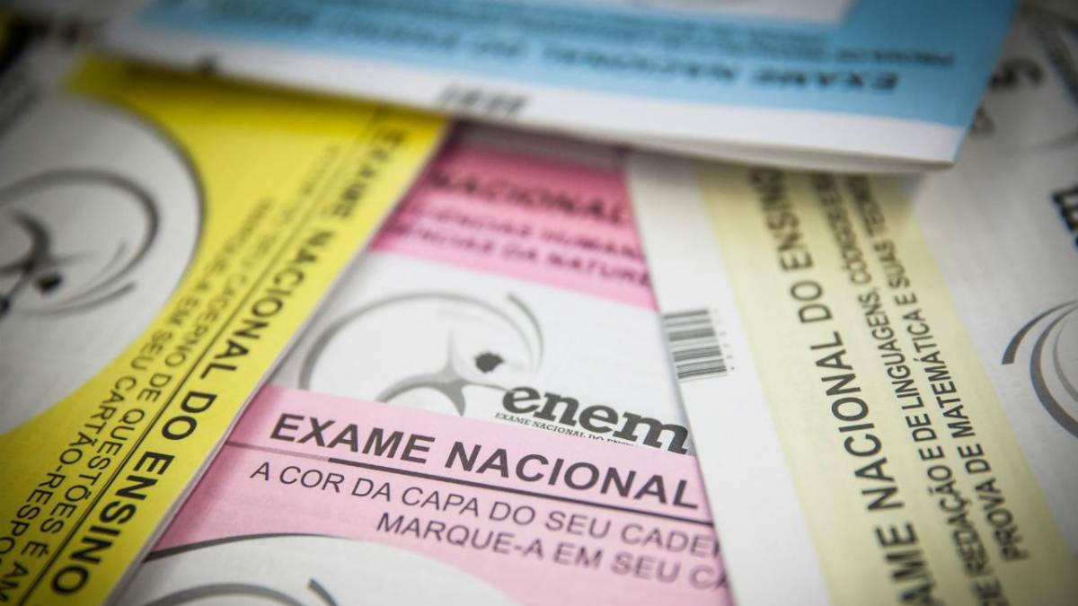 Alunos da rede pública têm acesso gratuito a conteúdo preparatório para ENEM