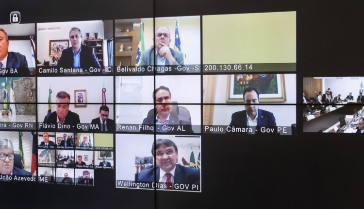 Bolsonaro se reúne quinta-feira com governadores para debater ajuda a estados