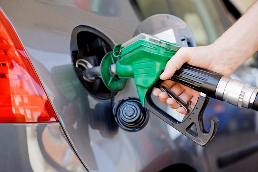 Petrobras eleva preço médio da gasolina em 12% a partir de amanhã