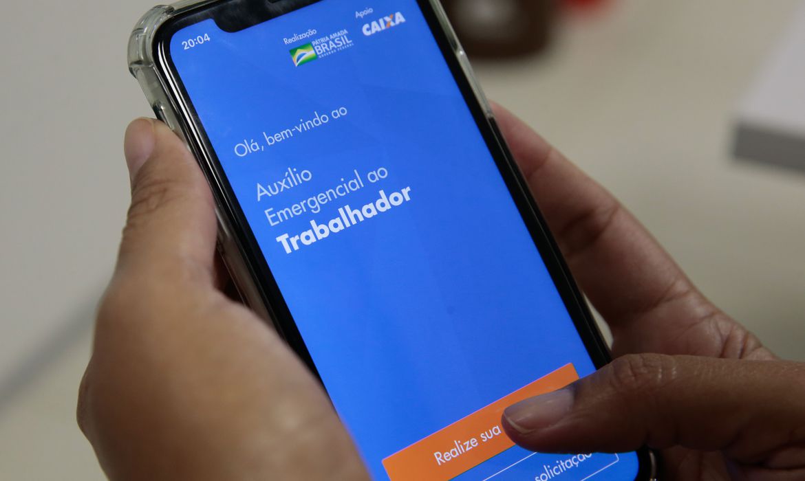 Caixa paga segunda parcela do auxílio emergencial; confira calendário