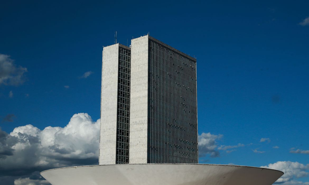 Câmara aprova novas regras de recuperação judicial durante pandemia