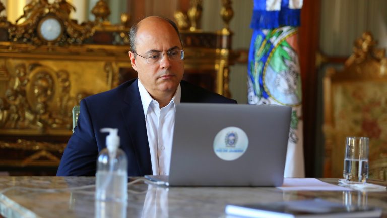 Witzel: 'Interferência anunciada por Bolsonaro na PF está oficializada'