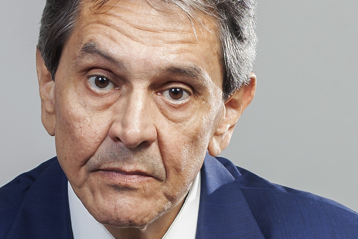 Roberto Jefferson, Luciano Hang e deputado de SP são alvos de operação da PF