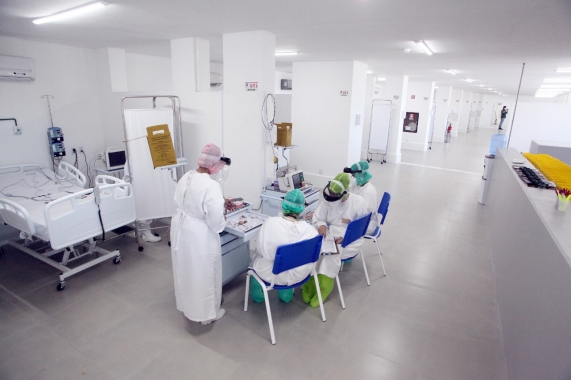 UTI do Hospital de Campanha de Natal está pronta aguardando pacientes