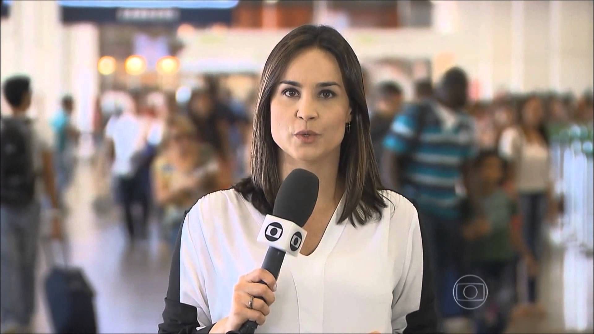VÍDEO: Repórter da Globo comete gafe e troca Otávio por "otário"
