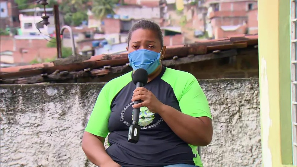 Mãe de menino morto aos cuidados da patroa quer Justiça: "Criança inocente"