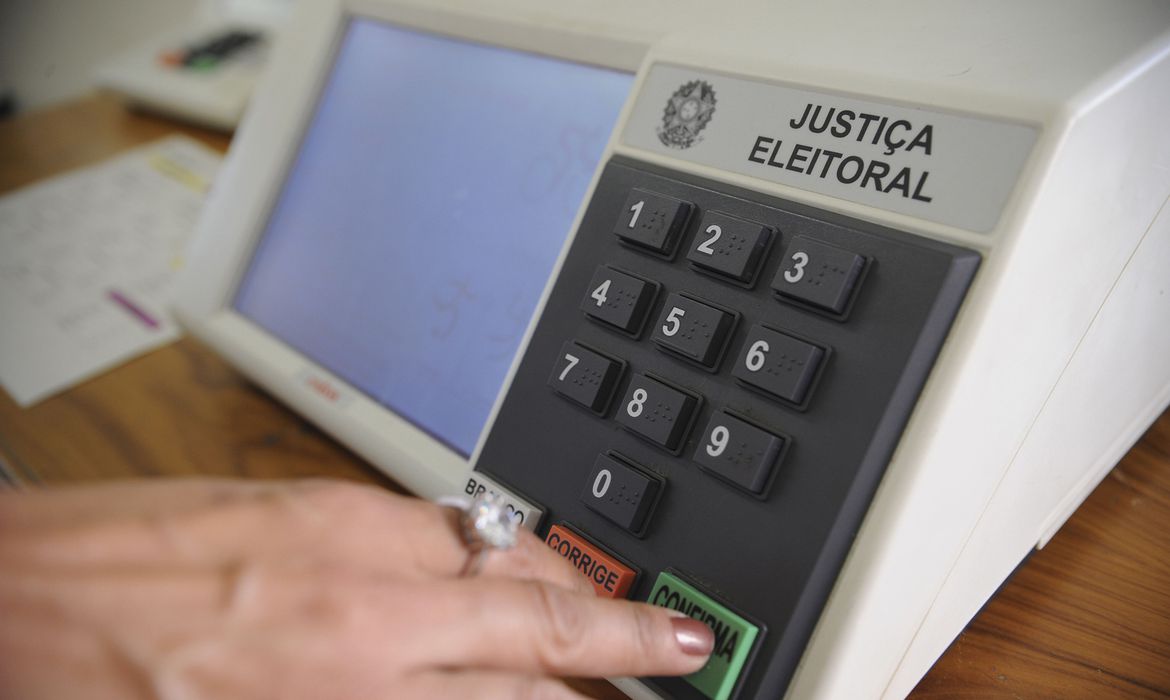 MP defende eleições em outubro mesmo com pandemia