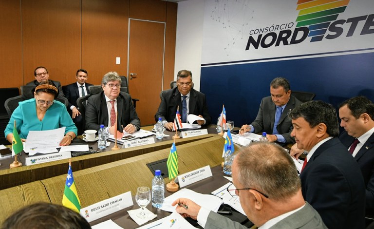 MPF vai investigar compra de respiradores pelo Consórcio Nordeste