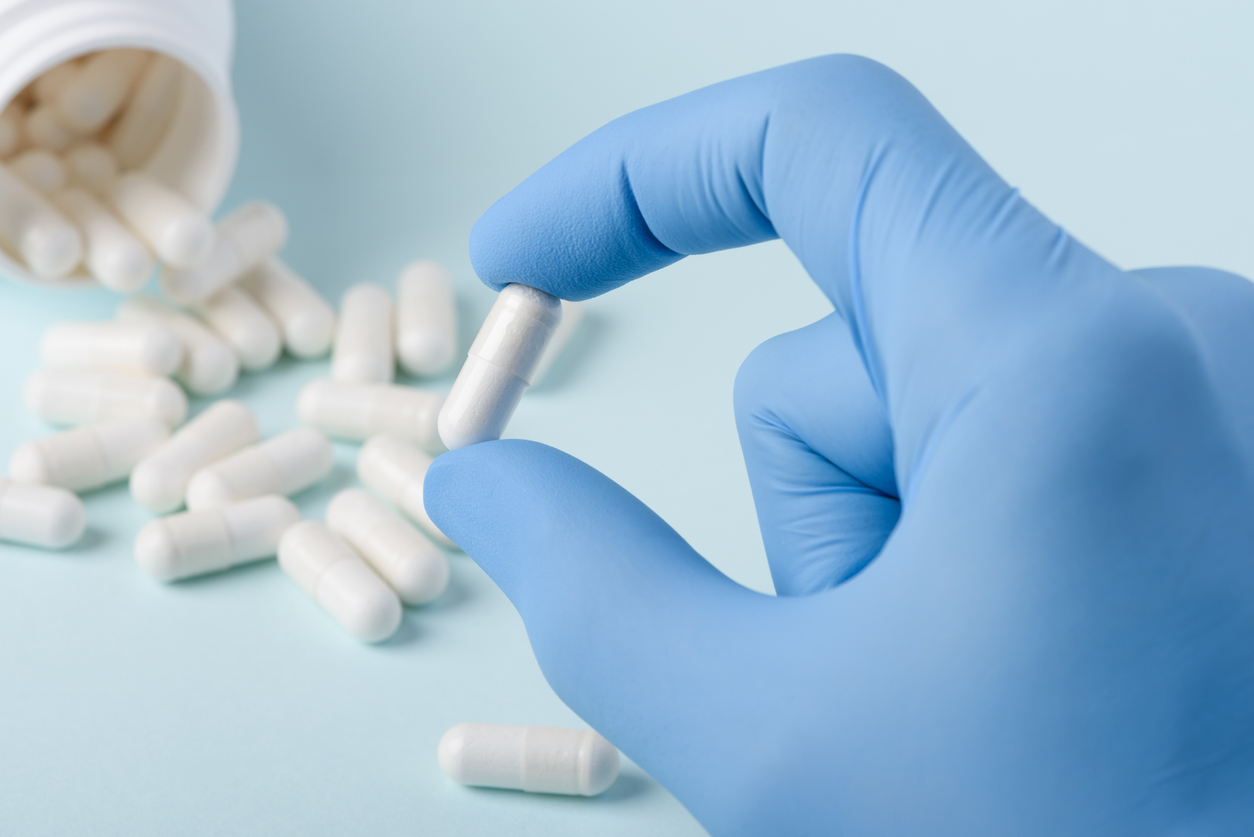 Covid: Cientistas anunciam 1º medicamento capaz de salvar vidas; saiba qual é