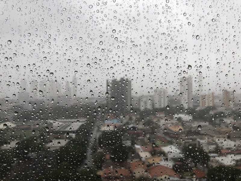 Inmet alerta para chuvas fortes em Natal e mais 60 cidades; veja lista