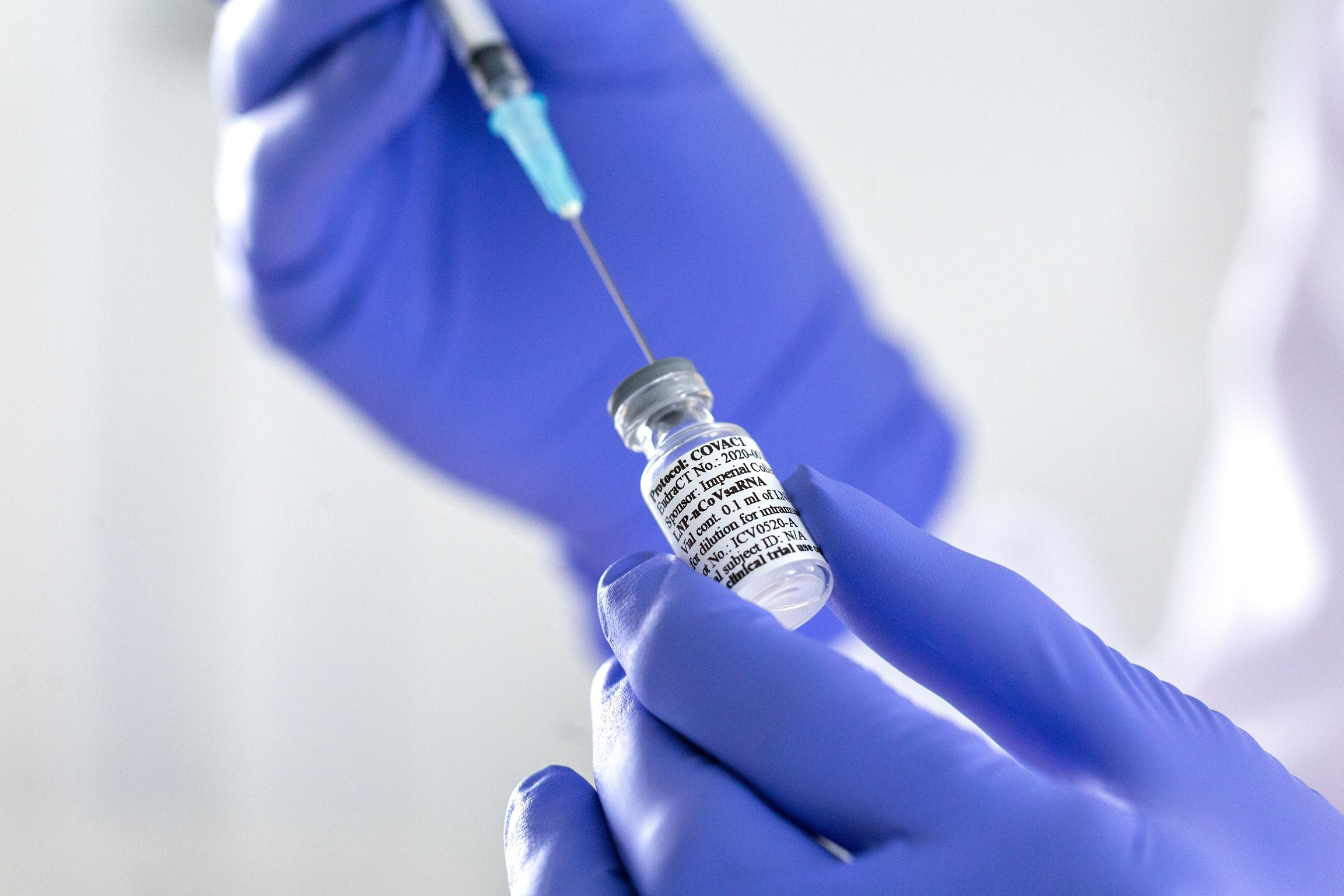 OMS espera produção de vacina para Covid-19 ainda em 2020