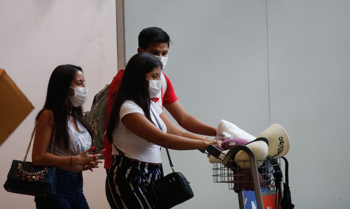 Sete estados brasileiros já mostram retração da pandemia