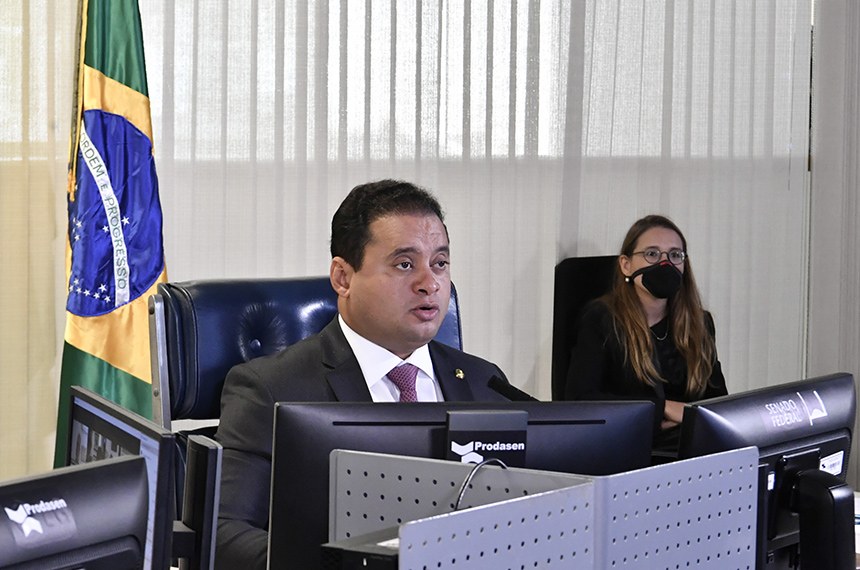Relator diz que adiamento das eleições municipais é quase consenso no Senado